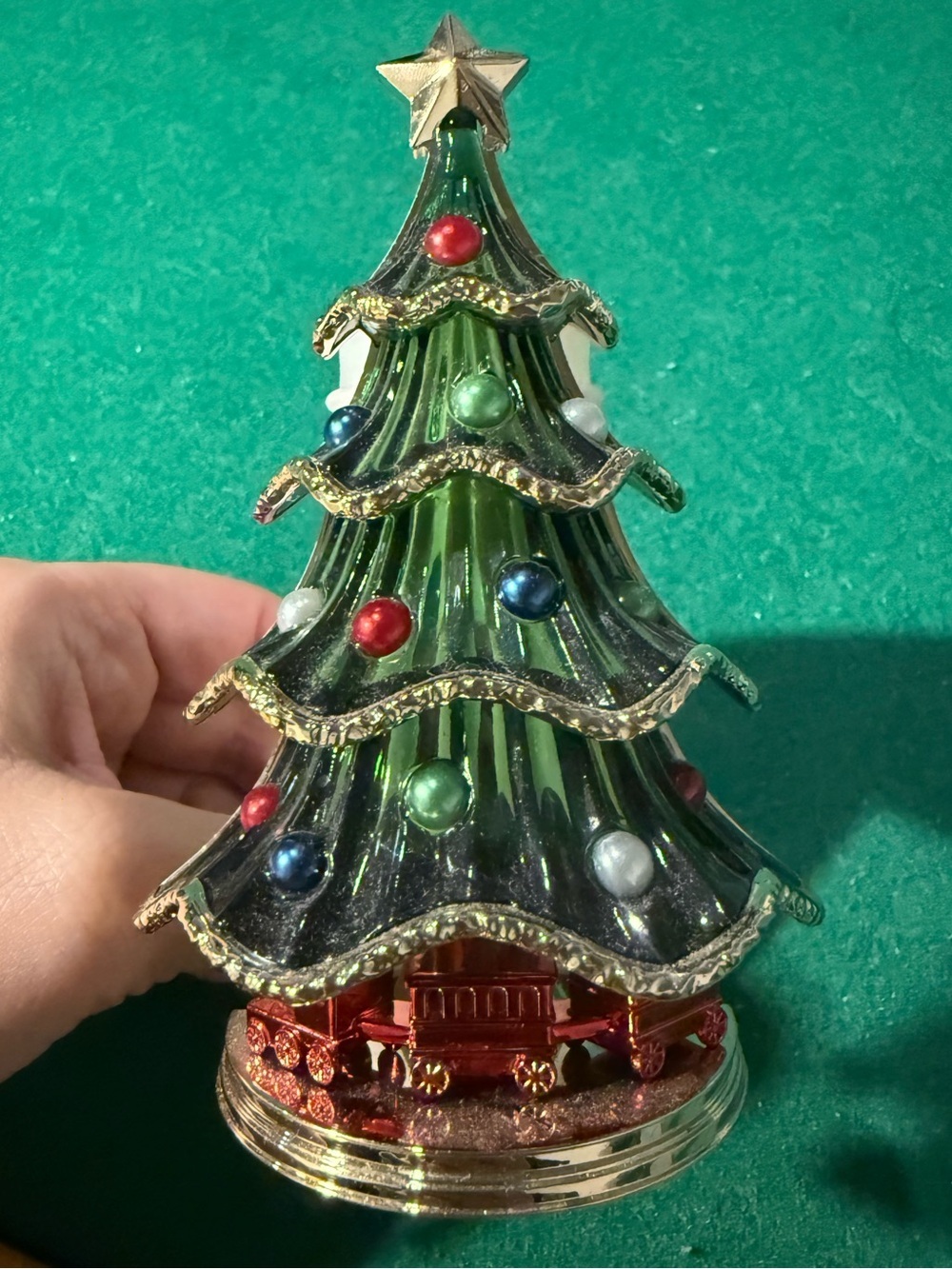 Bath & Body Works Christmas tree wallflower
